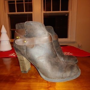 Heeled Dark Brown Booties